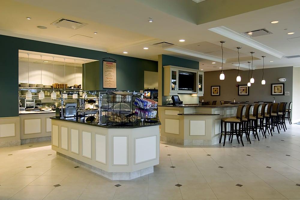Hilton Garden Inn Detroit/Novi Restaurant photo
