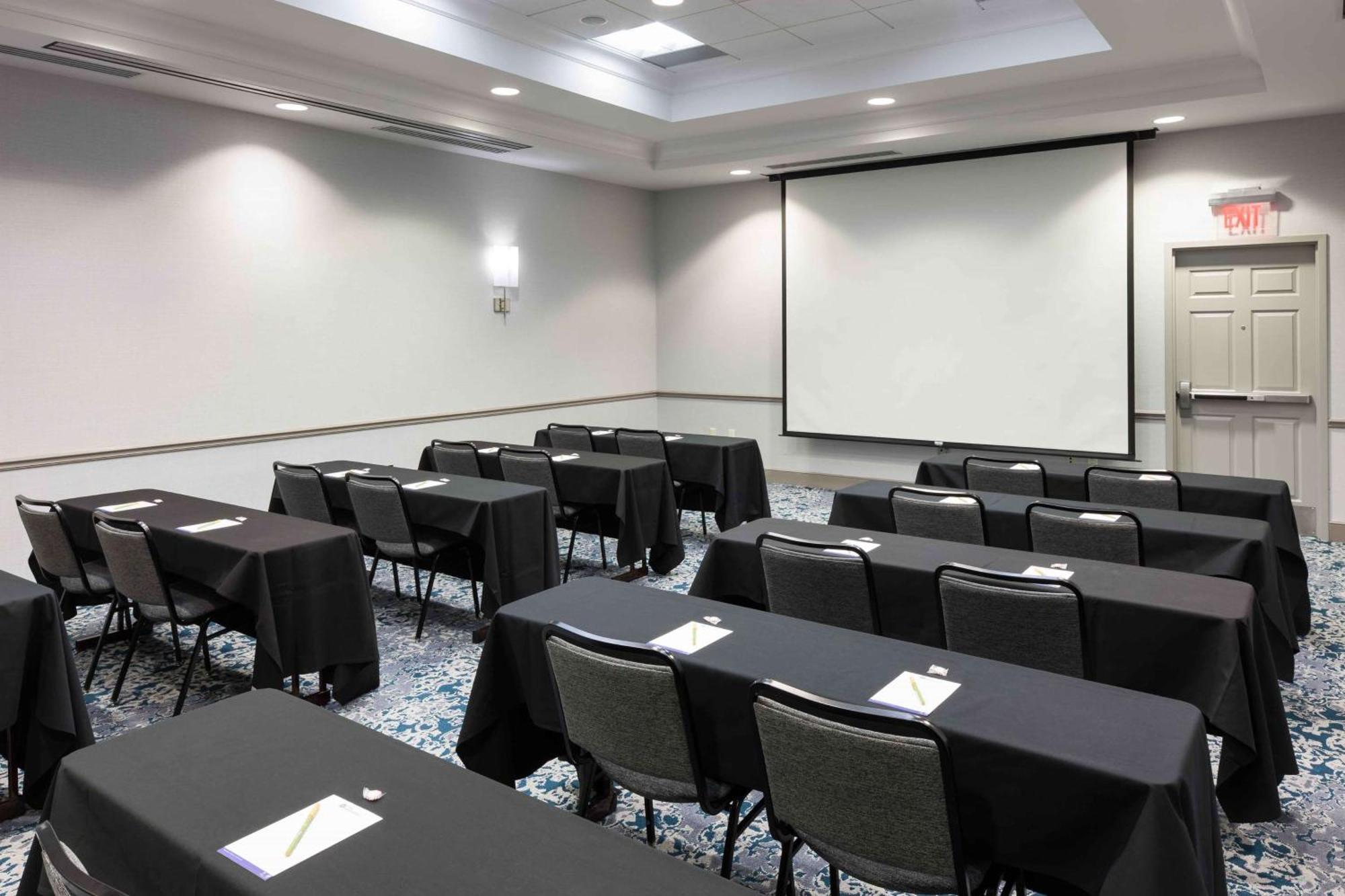 Hilton Garden Inn Detroit/Novi Extérieur photo