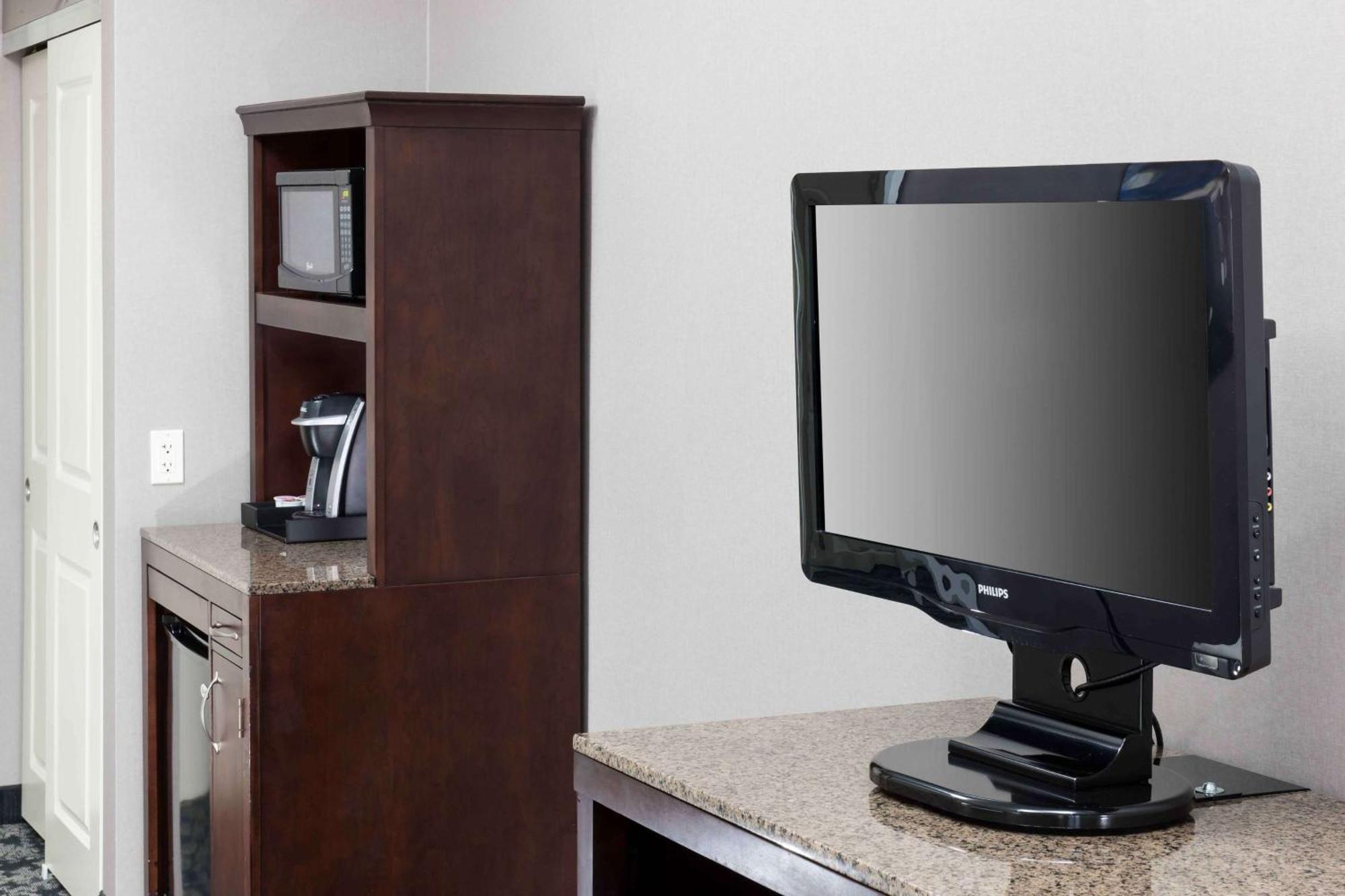 Hilton Garden Inn Detroit/Novi Extérieur photo